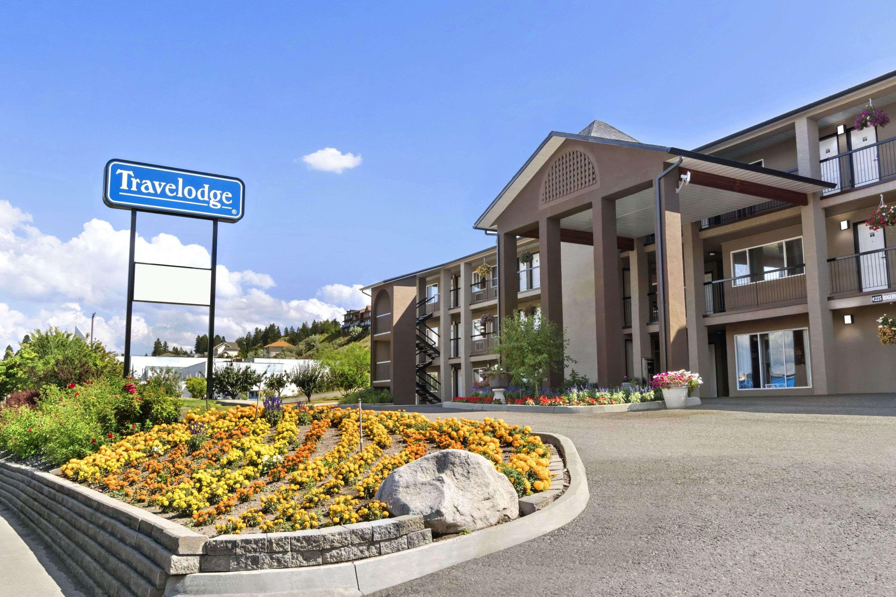Travelodge By Wyndham Kamloops Mountview Zewnętrze zdjęcie