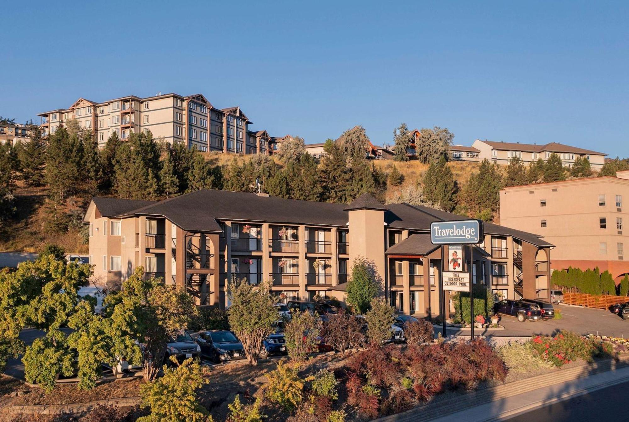 Travelodge By Wyndham Kamloops Mountview Zewnętrze zdjęcie
