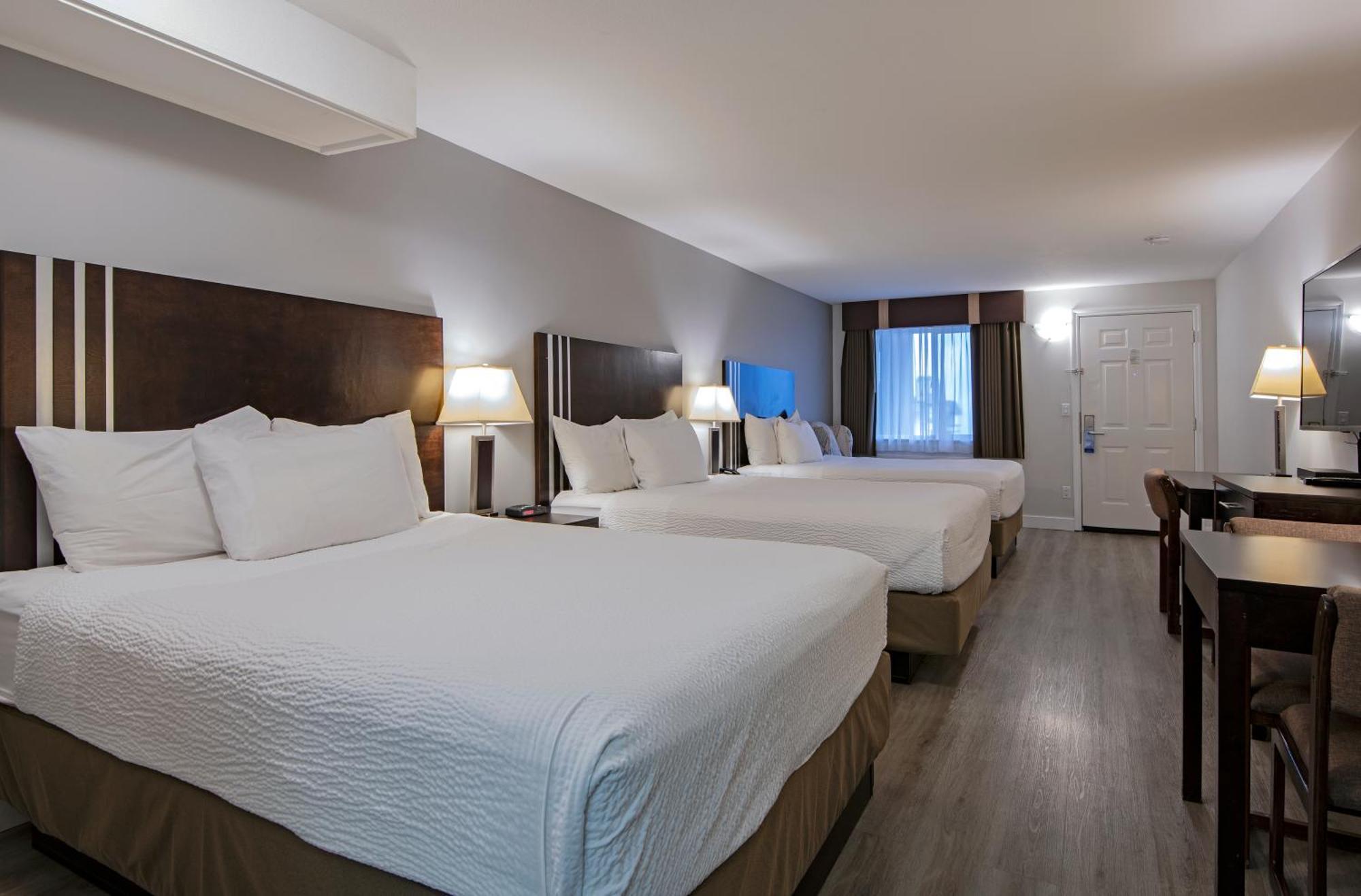Travelodge By Wyndham Kamloops Mountview Zewnętrze zdjęcie