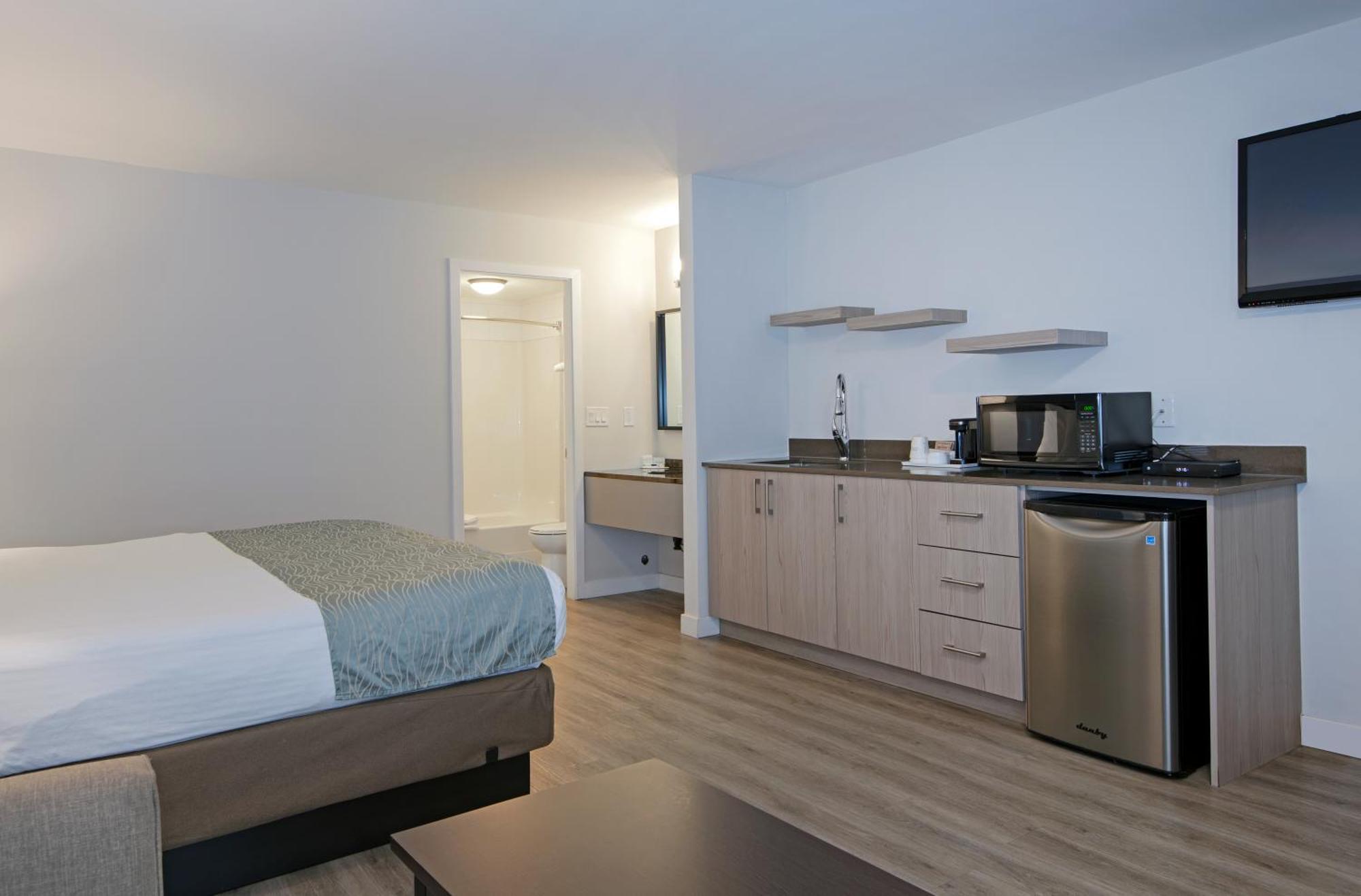 Travelodge By Wyndham Kamloops Mountview Zewnętrze zdjęcie